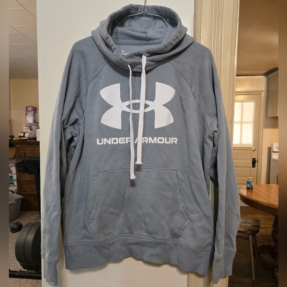 Under Armour grey & white graphic athletic hoodie size large in great condition - Picture 2 of 4